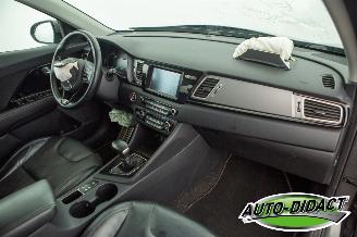 Kia Niro 1.6 Automaat Clima Navi Leder Camera picture 19
