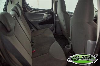 Citroën C1 1.0-12V Automaat Airco Ambiance picture 17