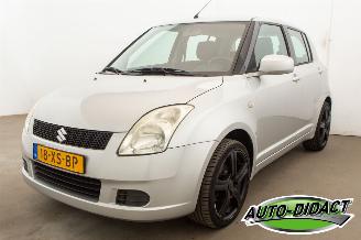 Voiture accidenté Suzuki Swift 1.3 GLS 117.222 km Airco 2006/4