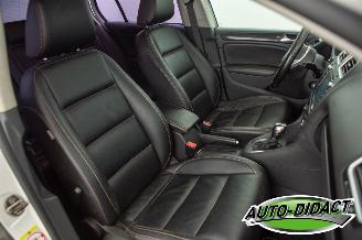 Volkswagen Golf 2.0 TDI Automaat Clima Navi Leder Highline picture 15