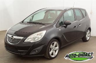 krockskadad bil auto Opel Meriva 1.4 Cosmo Clima 127.518 km 2011/8