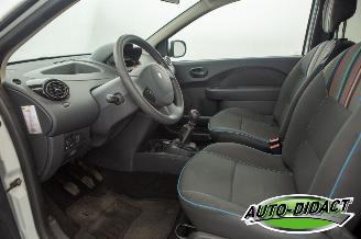 Renault Twingo 1.2 16V Collection Airco picture 23