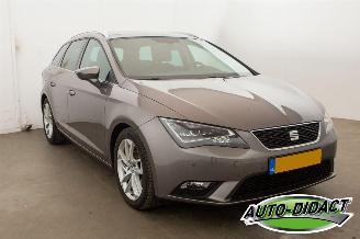 Seat Leon 1.6 TDI Clima Navi Camera Style Connect Ecomotive picture 2