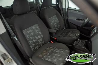 Opel Combo Tour 1.6 CDTI L1H1 Edition picture 14