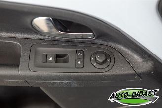 Volkswagen Up! 1.0 high up! Airco Pano BlueMotion picture 10