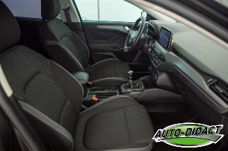 Ford Focus 1.0 EcoBoost Hybrid Clima Navi Connected picture 20