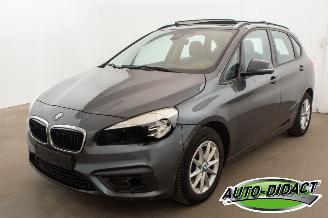 Schadeauto BMW 2-serie 216d Clima Navi Pano Active Tourer 2015/8