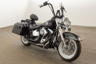 Harley-Davidson  FLSTC picture 2