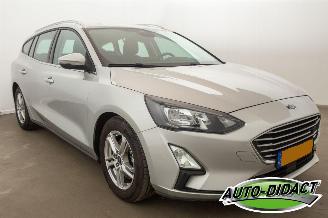 Ford Focus 1.0 EcoBoost Hybrid Clima Navi Camera Trend Edition Business picture 2