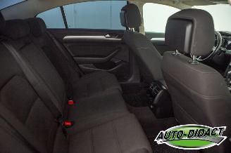 Volkswagen Passat 1.4 TSI Automaat Clima Navi Comfortline Business picture 24