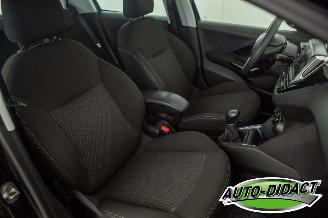 Peugeot 208 1.2 PureTech 66.812 km NAP Airco Blue Lion picture 19