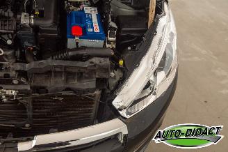 Peugeot 208 1.2 PureTech 66.812 km NAP Airco Blue Lion picture 45