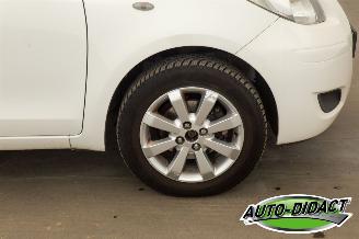 Toyota Yaris 1.0 132.923 km picture 32