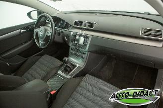 Volkswagen Passat 1.6 TDI Clima Navi Comfort Executive Line BlueMotion picture 18