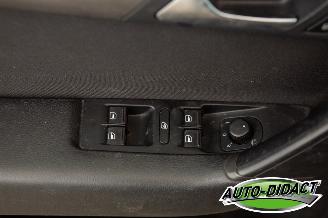 Volkswagen Passat 1.6 TDI Clima Navi Comfort Executive Line BlueMotion picture 12