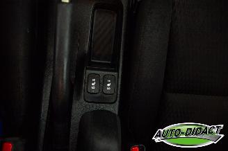 Honda Jazz 1.3 i-VTEC Automaat Clima Navi Camera Elegance picture 14