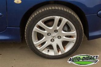 Peugeot 206 CC 2.0-16V Clima Leder picture 29