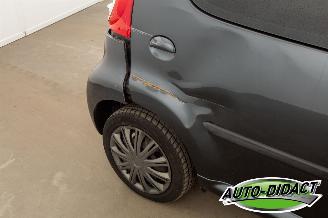 Peugeot 107 1.0-12V Airco Millesim 200 picture 23