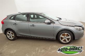 Volvo V-40 1.6 T2 Clima Navi MOTORSCHADE Kinetic picture 39