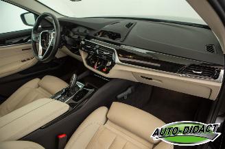 BMW 5-serie 520i Top Staat  !!! Pano Autom High Executive Edition picture 21