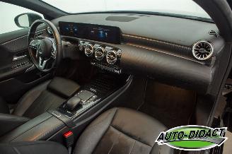 Mercedes A-klasse 180 Automaat Digi Dash MOTORSCHADE Business Solution Luxury picture 19