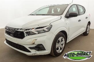 uszkodzony samochody osobowe Dacia Sandero 1.0 67KW 22.041 km 2025/2