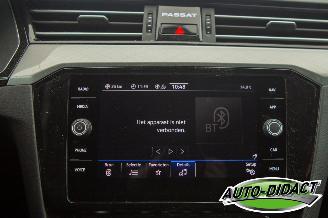 Volkswagen Passat 1.5 TSI Automaat Clima Navi Comfort Business picture 9