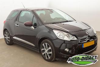 Citroën DS3 1.6 e-HDi Clima Navi So Chic picture 2