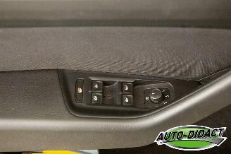 Volkswagen Passat 1.6 TDI Automaat Clima Navi Comfortline Business picture 13