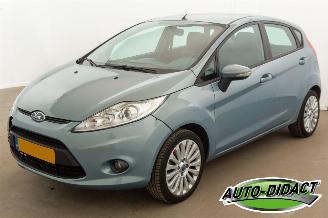krockskadad bil auto Ford Fiesta 1.25 Airco Limited 2010/1
