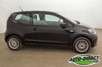 Volkswagen Up! 1.0 high up! Airco Stoelverwarming picture 32
