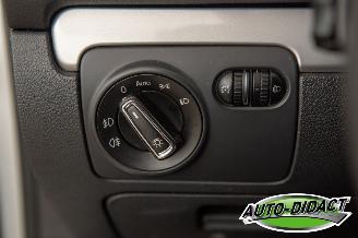 Volkswagen Golf 1.6 TDI Navi Clima picture 14