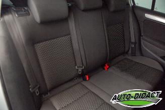 Volkswagen Golf 1.6 TDI Navi Clima picture 20