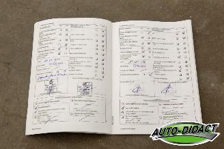 Volkswagen Golf 1.6 TDI Navi Clima picture 29