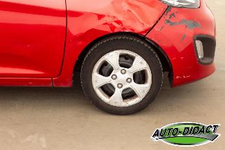 Kia Picanto 1.0 Fusion 140.239 km Carpas picture 31