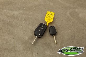 Citroën C4 cactus 1.6 BlueHDi Navi Clima Camera Business Plus picture 27