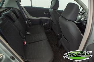 Toyota Yaris 1.3 VVTi Automaat Clima Luna MMT picture 19