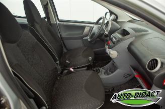 Peugeot 107 1.0-12V 102.196 km Airco Sublime picture 15