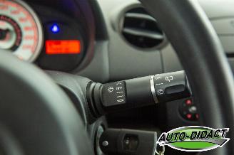 Mazda 2 1.3 XS picture 12