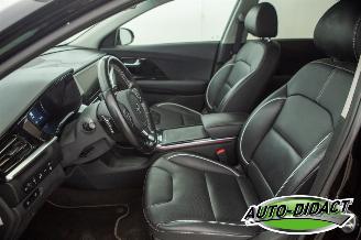 Kia e-Niro ExecutiveLine 64 kWh leder Camera Clima Navi picture 25