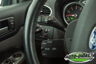 Ford Focus 1.6 Titanium picture 14