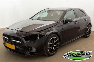 skadebil auto Mercedes A-klasse 180 Business Solution AMG Digi Dash Navi Clima 2020/10