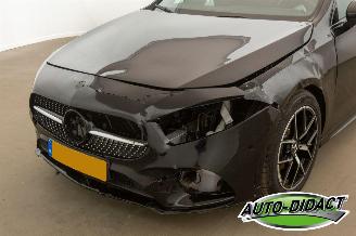 Mercedes A-klasse 180 Business Solution AMG Digi Dash Navi Clima picture 35