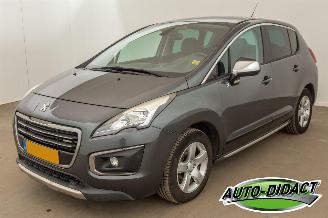 krockskadad bil auto Peugeot 3008 2.0 4WD Automaat HDi HYbrid4 Blue Lease Clima Navi 2014/4
