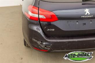 Peugeot 308 1.6 HDI Automaat Clima Navi Féline picture 28