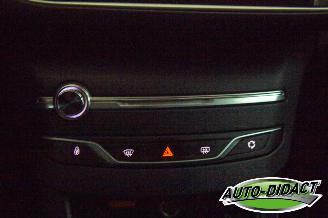 Peugeot 308 1.6 HDI Automaat Clima Navi Féline picture 8