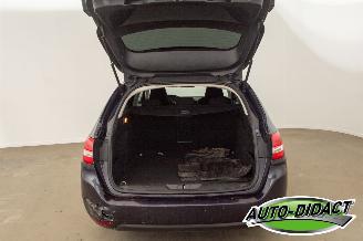 Peugeot 308 1.6 HDI Automaat Clima Navi Féline picture 35