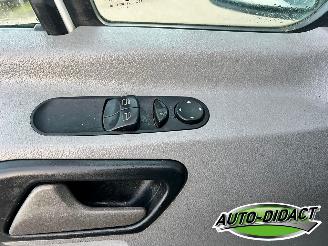 Volkswagen Crafter 35 2.0 TDI L3H2 Airco MOTORSCHADE picture 11