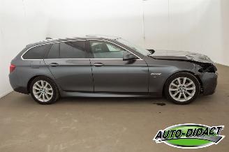 BMW 5-serie 520d  Automaat Pano Clima Navi Leder High Executive picture 47