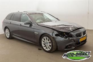 BMW 5-serie 520d  Automaat Pano Clima Navi Leder High Executive picture 2